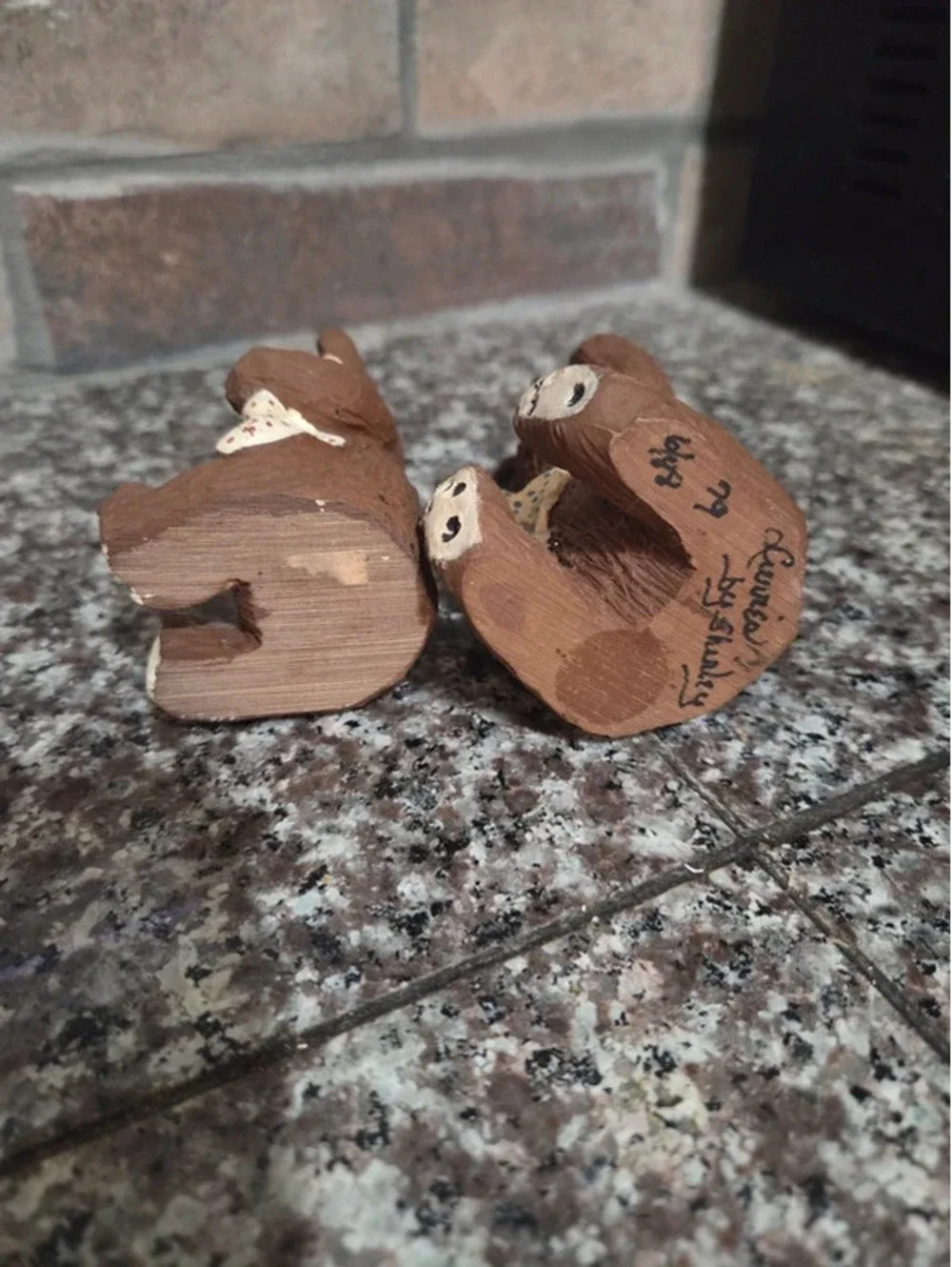 VTG resin bears